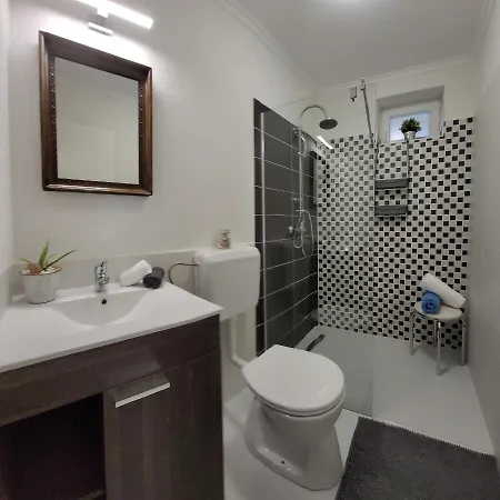 A Bringas Lägenhet *