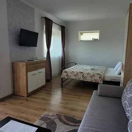 Apartment A Bringas