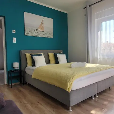 A Bringas Apartment *
